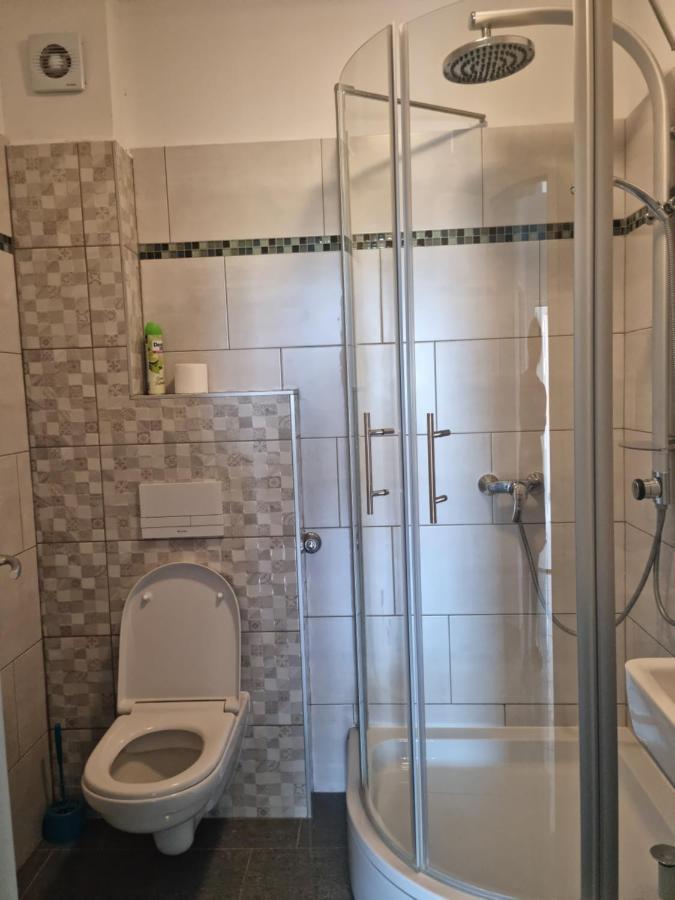 Appartments D&D Peroj Ngoại thất bức ảnh