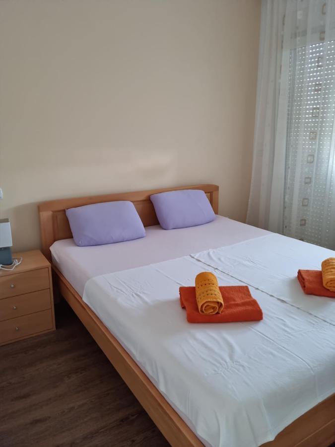 Appartments D&D Peroj Ngoại thất bức ảnh