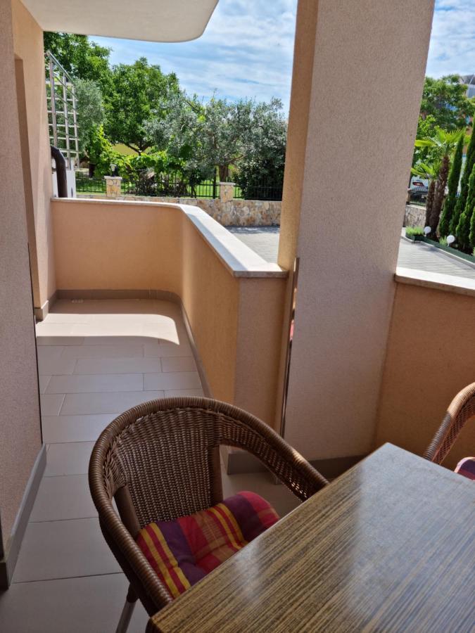 Appartments D&D Peroj Ngoại thất bức ảnh