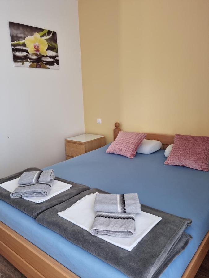 Appartments D&D Peroj Ngoại thất bức ảnh