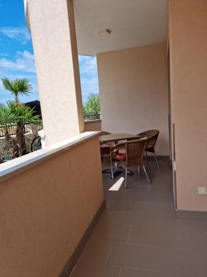 Appartments D&D Peroj Ngoại thất bức ảnh