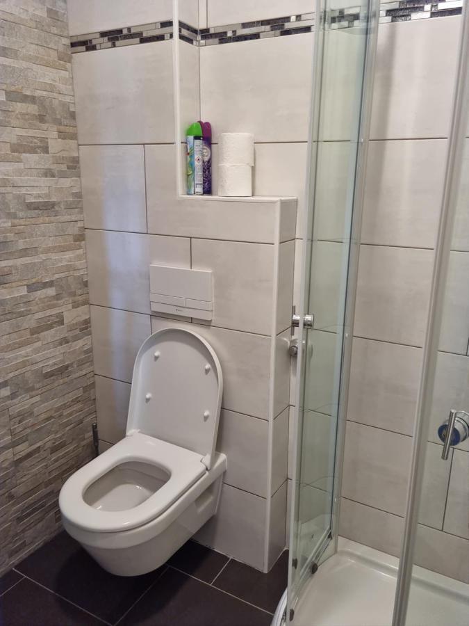 Appartments D&D Peroj Ngoại thất bức ảnh