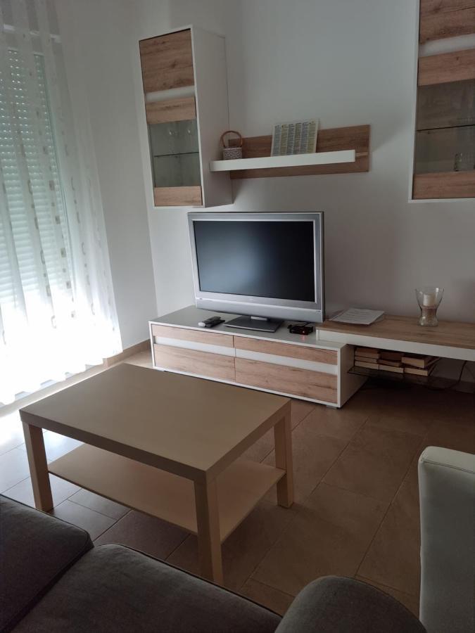 Appartments D&D Peroj Ngoại thất bức ảnh